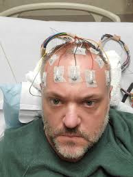 Left seismic 8 years ago and miss falling asleep while Guns where firing  every 7s. Anybody who has a high quality recording of the background noise,  or can do a recording from