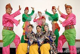 And talking about malay culture and tradition is very interesting for me, and maybe for you. Malay Traditional Dance Stock Photos Images Pictures 121 Images Traditional Dance Dance Photos Malaysia Truly Asia