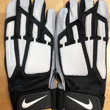 Subtitled the journal of simple 68000 systems, the newsletter was dedicated to the proposition that the motorola 68000 cpu could be used to build simple fast computers. Nike Accessories Nike Promo Dtack Iv Football Gloves Pgf3872 Poshmark