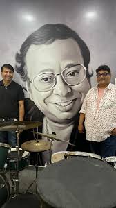 Renowned bollywood Rhythm Arranger 🎵Shri @nitinshankar09 ji visted Rhythm  Pulze and also appreciated students performance 🪘🥁and gave them useful  tips and enlighted their musical knowledge ., It was ...