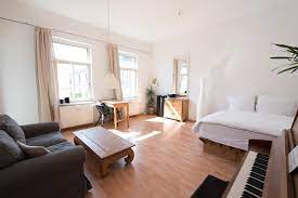 Der aktuelle durchschnittliche quadratmeterpreis für eine wohnung in weimar liegt bei 9,18 €/m². Wohnung Peter Wohnung Weimar