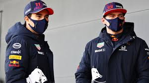Verstappen začal ujíždět hamiltonovi, ten si zase budoval skaloš david. Red Bull S New F1 Car For 2021 Season Shows A Lot Of Potential After First Shakedown At Silverstone F1 News