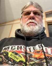 Marcie Keith's Instagram, Twitter & Facebook