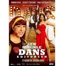 Olası bir tedavi olarak dans onların ana odak noktası haline gelir ve tesadüfen kendilerini şengül dans rehberliğinde yarışmalara katılırken bulurlar. Film Gundemi Sen Kiminle Dans Ediyorsun 2017 Senkiminledansediyorsun Film Yerlifilm Komedi Bkm Burakaksak Binnurkaya Demetozdemi Film Sinema Komedi