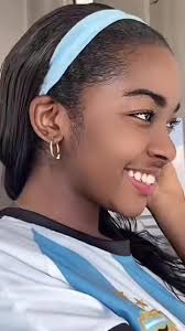 Videos de Edeline Joseph (@edeline.joseph5) con “MWEN PA GEN MO by Joy  Clerf Derisier