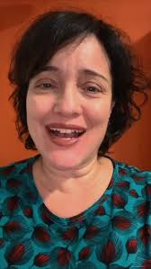 Você vai se surpreender com Nina Campos! Ela vai te ajudar a construir  conexões mais verdadeiras ao conseguir equilibrar vida e trabalho. Palestra  Imperdível! , #EncontroSulMineirodeRH #RHdoBrasil ...