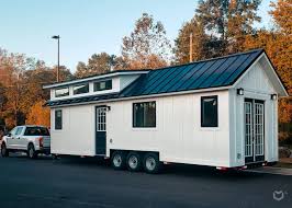 Main Floor Sleeping Beautiful 32 X 10 Tiny House Tiny House For Rent In Chattanooga Tennessee Tiny House Listings In 2020 Tiny Houses For Rent Tiny Houses For Sale Tiny House Listings