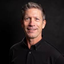 Jamie Derringer's Instagram, Twitter & Facebook