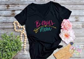 Download Free Mock Up Images Women S V Neck T Shirts Tshirt Mockup Free T Shirts For Women Women