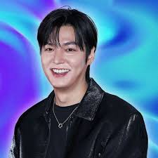 King the Land actor Lee Junho's next K-drama: Lee Min Ho's co-star is in  talks to play the female lead in Typhoon Company; and it's not Kim Go Eun  or Park Shin