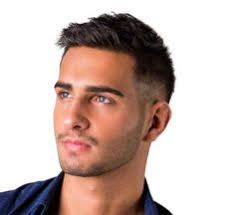 Capelli uomo 2020/2021, foto dei 20 tagli più belli dalle sfilate. 26 Idee Su Tagli Di Capelli Corti Da Uomo Tagli Di Capelli Corti Da Uomo Tagli Di Capelli Capelli