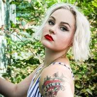 Chloe-Beth (@chloebethmusic)