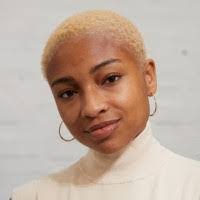 Jillian Sanders's Instagram, Twitter & Facebook