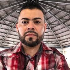 𝚃𝚘𝚖 𝙳𝚘𝚎