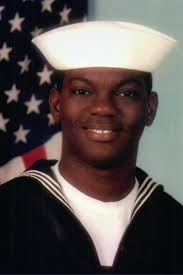 Primeiro Homicídio: Henry Louis Wallace