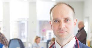 Consultant at The Royal Marsden appointed as the NIHR's national cancer  lead for screening, prevention and early detection