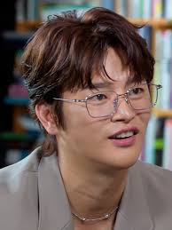 Better Late Than Single Noh Jaeyun Bush