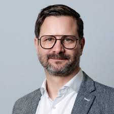 Erwin Gallardo When reality hits a Plan OR When s*** hits the Fan