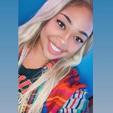 The new Rum Chata Limón with spiced rum in a strawberry milkshake is good  AF!!! 🔥😋