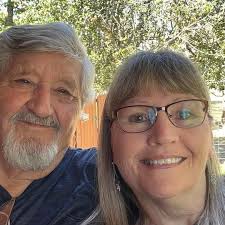 Christmas dinner recommendations for 16 people?