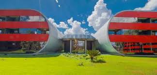 The president (residing in the palácio do planalto), the brazilian supreme court, and the brazilian parliament. Luxushotel In Brasilia 3 4 Und 5 Sterne Hotels Golden Tulip Hotels