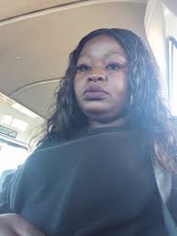 Sanibonani lakhaya I'm looking for a serious guy lesingazama naye  imphilo....losebentako .ngoba nami ngiyasebenta