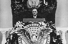 March 4 1933 Fdr S First Inauguration Where He Famously Tells America That The Only Thing We Have Franklin Delano Roosevelt Franklin Roosevelt Inauguration
