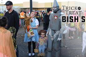 2018 Trick Or Treat On Bish S Street Halloween In Twin Falls