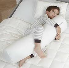 Kamu hanya akan kehilangan tidur nyenyak, dan kamu tidak bisa. Kamu Tidur Memeluk Guling Ini 5 Manfaatnya Yang Bisa Kamu Dapatkan