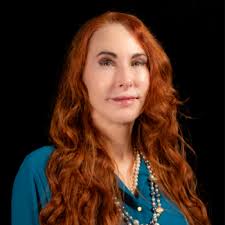 Kelley Kline's Instagram, Twitter & Facebook