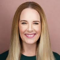 Keri Fulton's Instagram, Twitter & Facebook