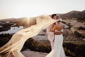 And a bond between two people is so very special and beautiful. Wedding Photography Tips Canon Europe