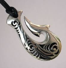 Tribal Maori Hawaiian Fish Hook Hei Matau Moana Silver Pewter Pewter Pendant Hook Pendant Pewter Pendant Stone Pendant Necklace