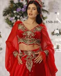 Puskul 2 Li Hint Etek Dunyanin Heryerinden Bindalli Ve Gelinlik Siparisi Verebilirsiniz Whatsapp 90 554 803 8823 Www E Bindalli Co Moda Stilleri Kiyafet Etek