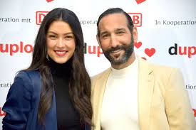 He is an actor, known for хельдт (2013), team ninja warrior germany (2018) and ninja warrior germany. Rebecca Mir Und Massimo Sinato Scheidungs Schock Was Steckt Wirklich Dahinter Intouch