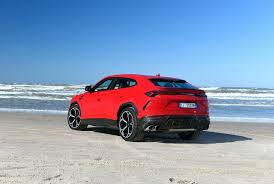 Its chiseled bodywork and hulking proportions are. Lamborghini Urus 2018 Im Test Preis Technische Daten