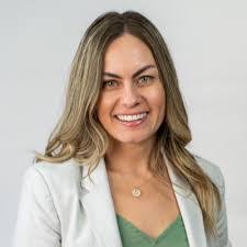 Renee Lassiter's Instagram, Twitter & Facebook