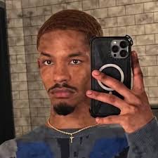 Sammy Ruiz (@ruizsammy)