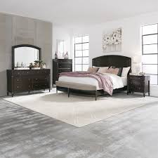 We offer upholstered end of bed storage benches at sale prices. Essex Bedroom Set With Bench Footboard Furniture Liberty Furniture King Bedroom Sets