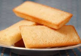 Financiers Au Citron Au Thermomix Recette Des Savoureux Petits Gateau Moelleux Aux Amandes Parfumes Au C Recette Financier Recette Gateau Moelleux Aux Amandes