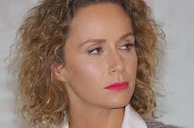 She was born and raised in novi sad, yugoslavia (now serbia) to an ethnic hungarian family. Monika Mrozowska Rozstala Sie Z Partnerem Kazde Z Nich Poszlo Wlasna Droga