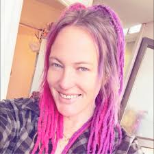 Scalp chapstick for itchy dreadlocks?