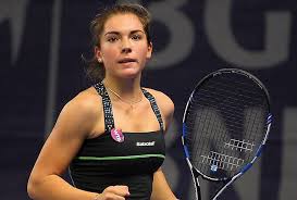 Featuring news, bio, rankings, playing activity rafael nadal won the first two sets against stefanos tsitsipas on wednesday, but couldn't. Luxprivat Eleonora Molinaro Jung Hubsch Und Erfolgreich