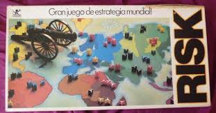 Dentro de la caja vienen 2 tableros, uno para jugar a 2 jugadores y otro juego de mesa risk que ya lleva muchos años entre nosotros, salió con el boom de metal gear y hoy en día se sigue vendiendo, si eres fan de la saga de metal geat solid. Mil Anuncios Com Risk Anos 80 6 Ejercitos
