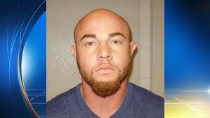 Police: Man sold stolen vehicles