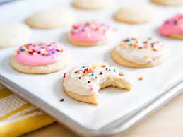 Lofthouse Style Frosted Sugar Cookies Recipe Recipe Desserts Cookie Recipes Sugar Cookies