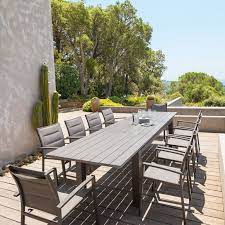 ovalia table de jardin table de jardin salon de jardin encastrable salle a manger jardin