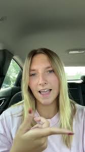 Mallory Mckinney's Instagram, Twitter & Facebook