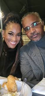 All my friends married and have kids, while I'm out here just trying to  find neutral, at pp1..