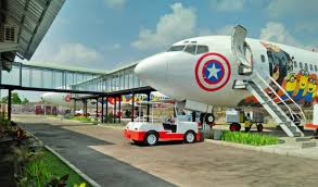 Resto Pesawat Di Kalasan Jogja Jogja Airport Resto Pesawat Komersial Ini Dirakit Ditengah Desa Jogja Airport Resto Sensasi Makan Di Dalam Pesawat Yogyakarta Jasa Pembuatan Website Murah Dan Unik Call Wa Sms Tempat ini berlokasi di kadirojo i, purwomartani, kecamatan kalasan, kabupaten sleman.